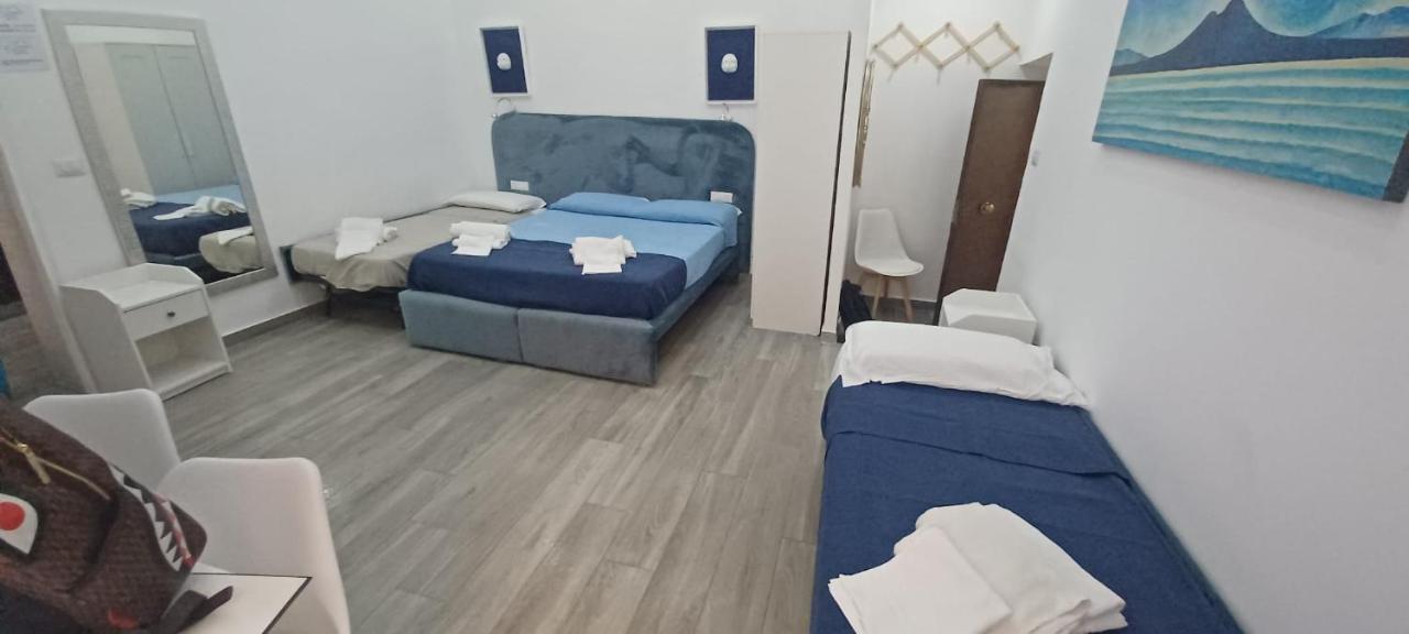 Residenza Napoletana Apartment Наполи Екстериор снимка